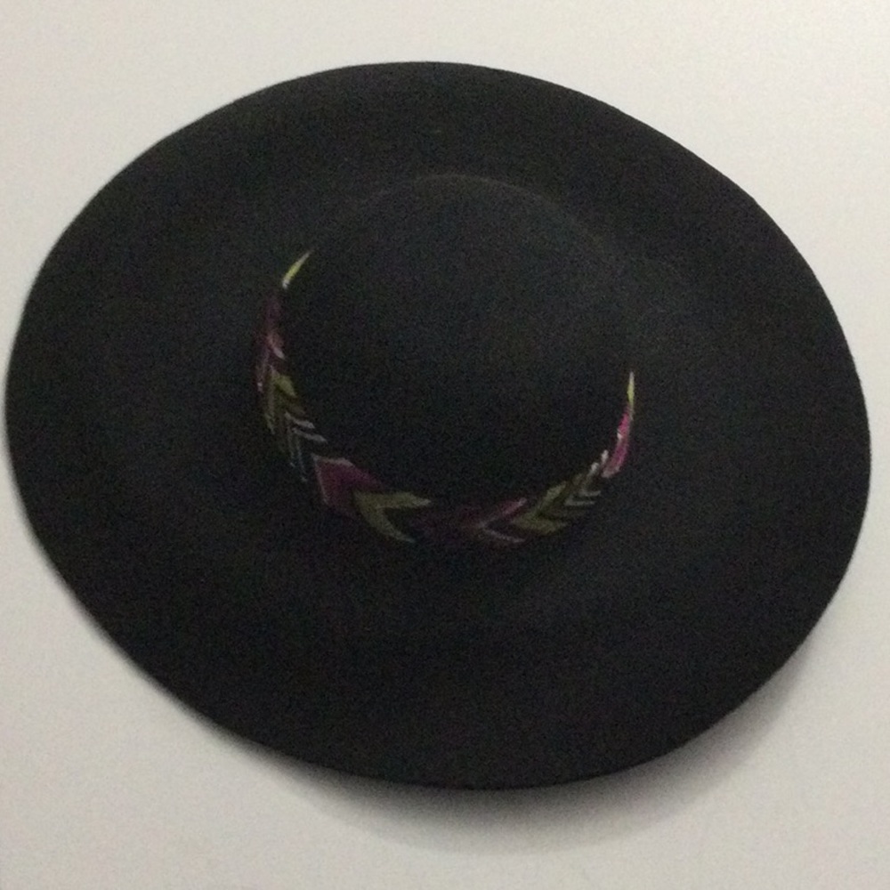 Missoni for Target Black 100% Wool Flop Hat Worn Once - Picture 2 of 7